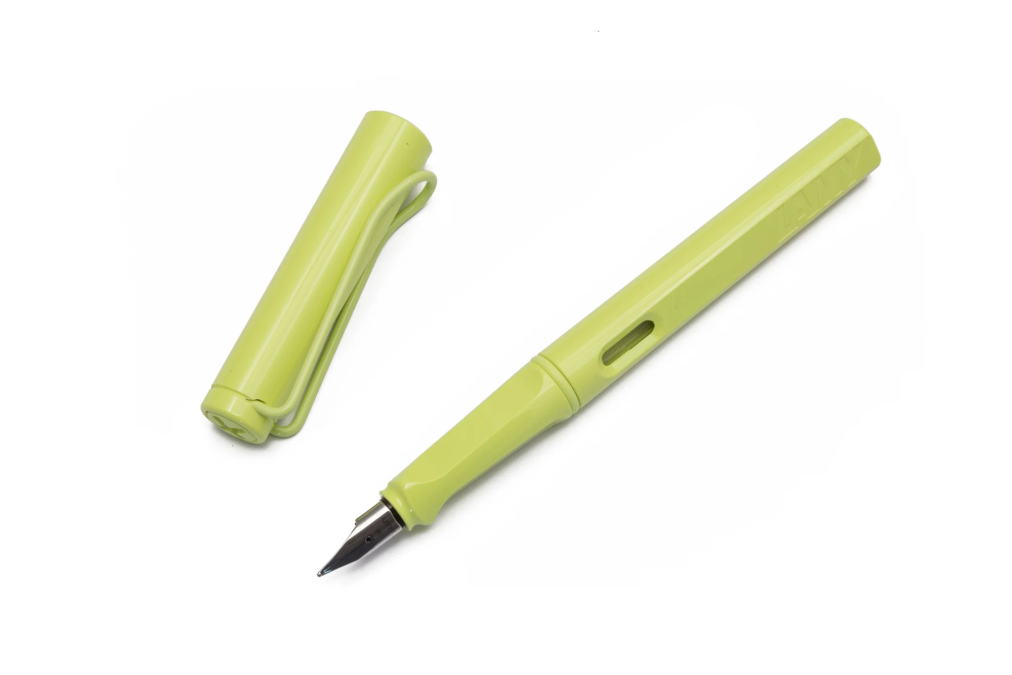 Lamy Safari Spring Green pióro wieczne 2023