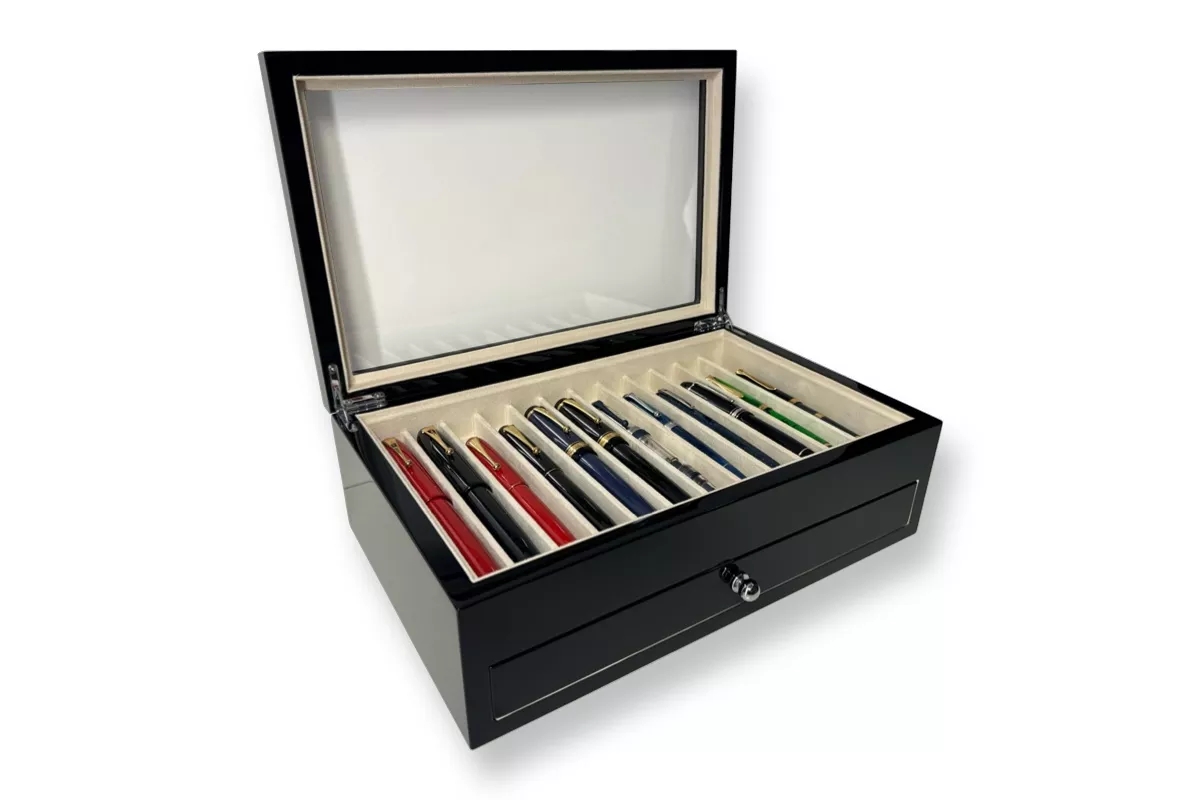 Verona Kaseta Kolekcjonerska na 24 Pióra - Piano Black